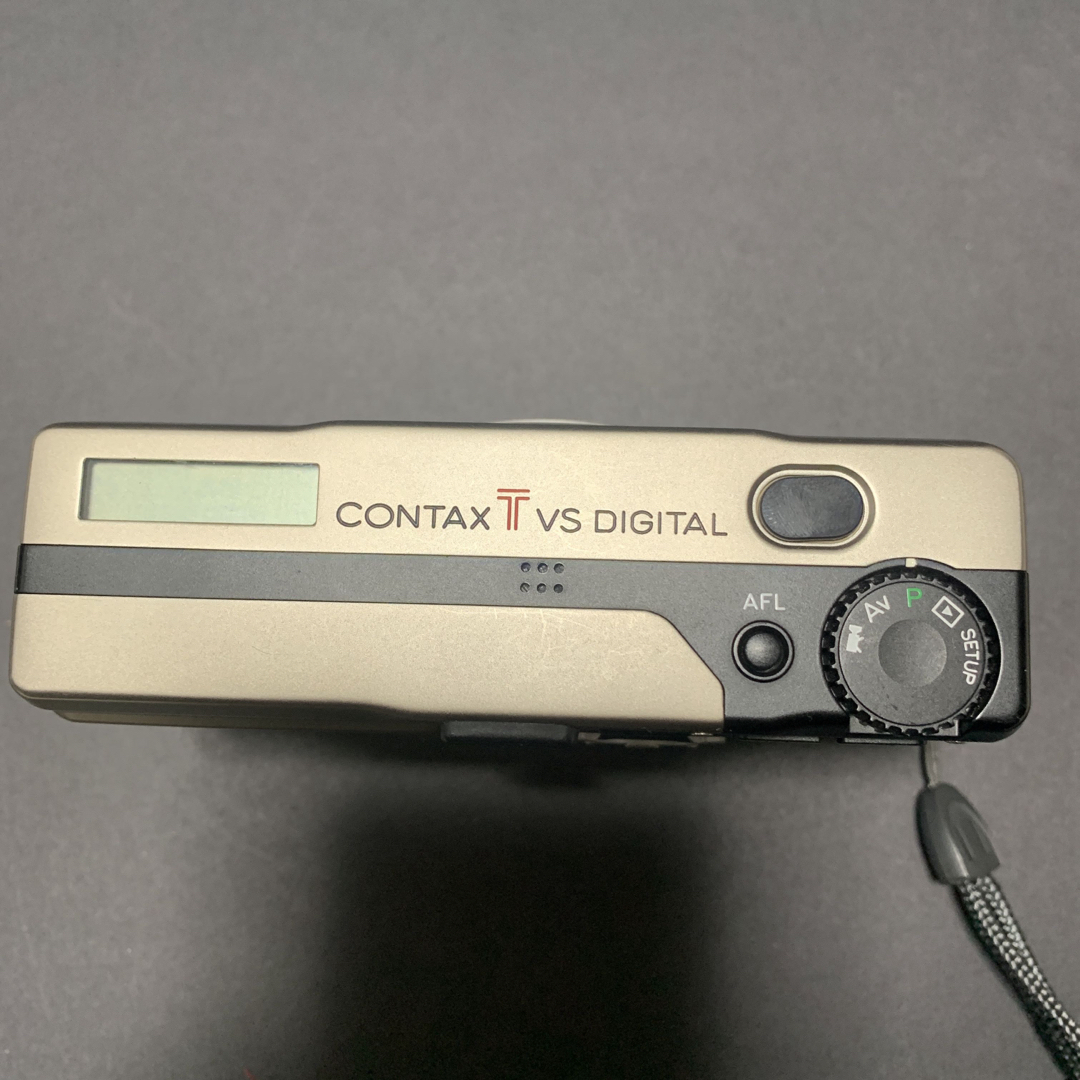 CONTAX(コンタックス)のCONTAX コンタックス TVS DIGITAL 充電器 電池パック×3  スマホ/家電/カメラのカメラ(コンパクトデジタルカメラ)の商品写真