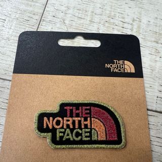 ザノースフェイス(THE NORTH FACE)のアイロン ワッペン　新品　ノースフェイス 光る 黒 ロゴ(その他)