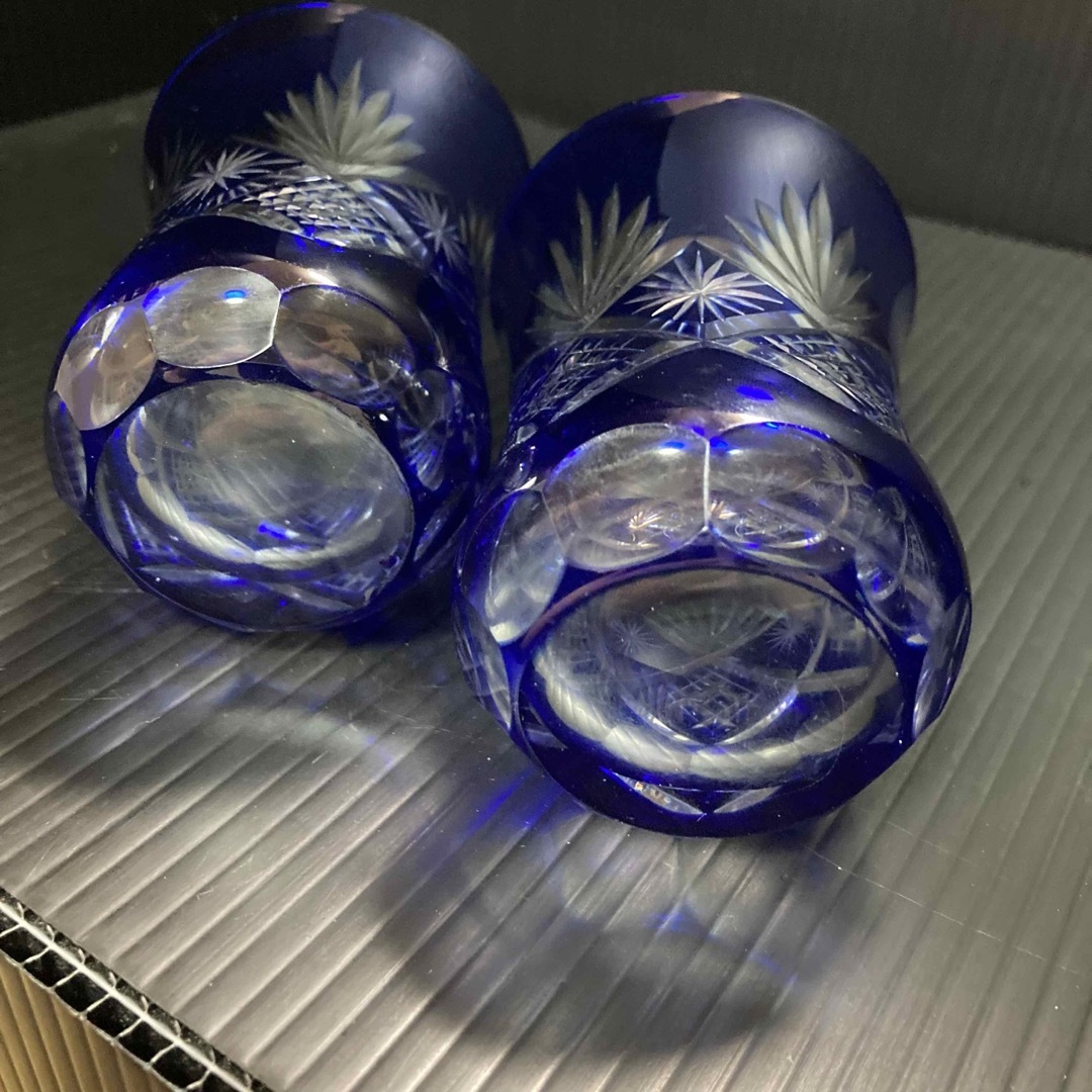 切子ガラス　藍かすり　グラス２個 インテリア/住まい/日用品のキッチン/食器(グラス/カップ)の商品写真