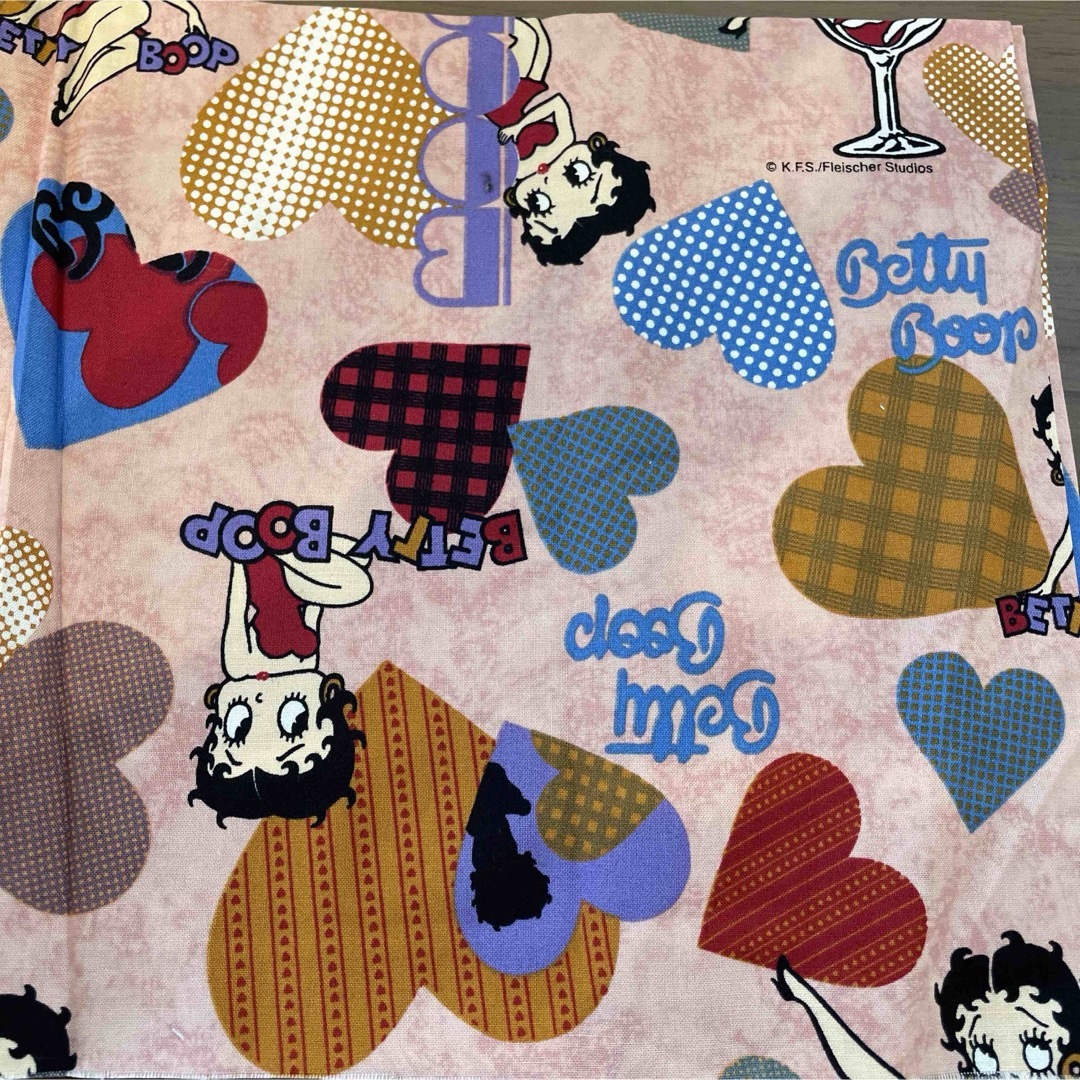 Betty Boop(ベティブープ)の《☆》生地・Betty Boop・ベティ・ハート ハンドメイドの素材/材料(生地/糸)の商品写真