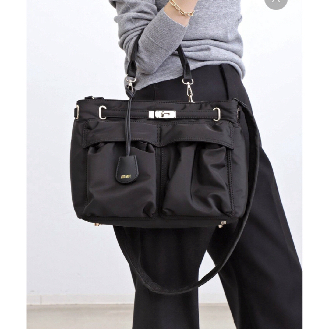 L'Appartement DEUXIEME CLASSE(アパルトモンドゥーズィエムクラス)の【GOOD GRIEF/グッドグリーフ】Belted Shoulder Bag レディースのバッグ(ショルダーバッグ)の商品写真