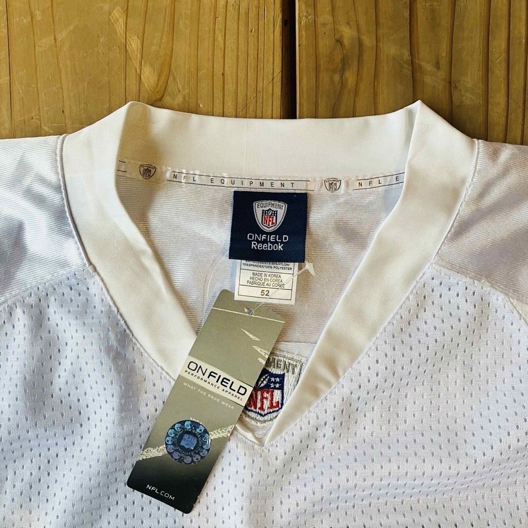 Reebok(リーボック)のNFL AUSTIN ダラスカウボーイズ　ユニフォーム　Reebok 新品 スポーツ/アウトドアのスポーツ/アウトドア その他(アメリカンフットボール)の商品写真