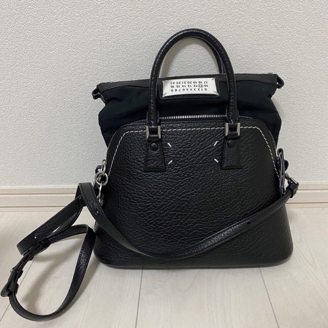 Maison Martin Margiela(マルタンマルジェラ)のMaison Margiela メゾンマルジェラ 5ac bag mini レディースのバッグ(ショルダーバッグ)の商品写真