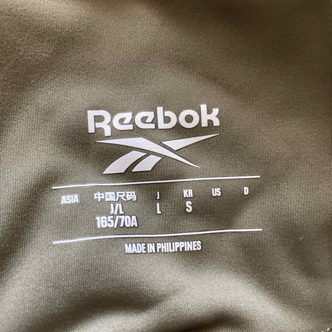 Reebok(リーボック)のリーボック　レギンス　新品未使用 レディースのレッグウェア(レギンス/スパッツ)の商品写真