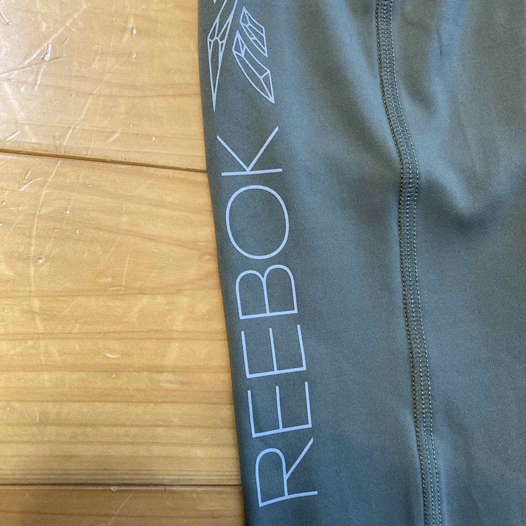 Reebok(リーボック)のリーボック　レギンス　新品未使用 レディースのレッグウェア(レギンス/スパッツ)の商品写真