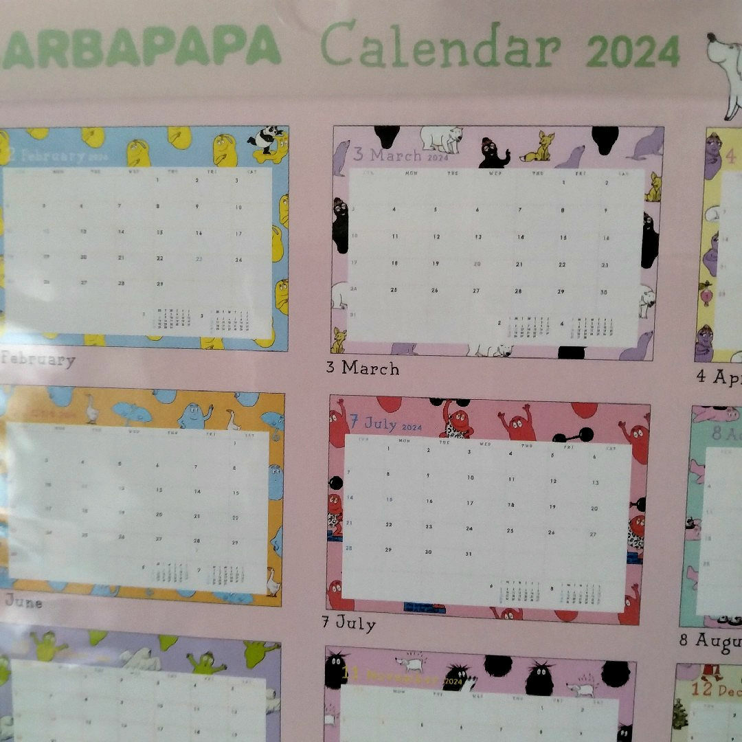 バーバパパ　2024　卓上カレンダー エンタメ/ホビーのおもちゃ/ぬいぐるみ(キャラクターグッズ)の商品写真