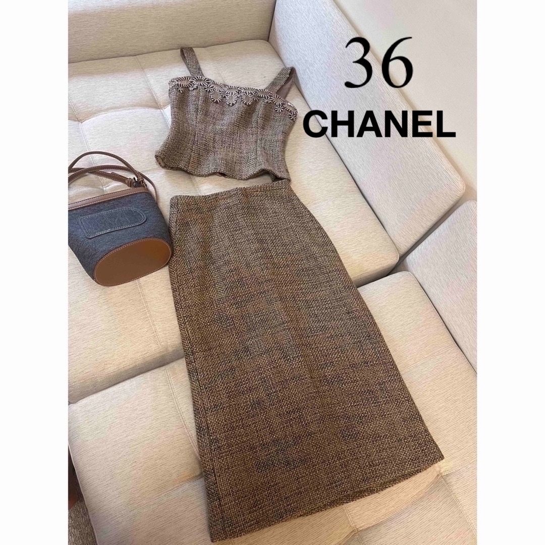CHANEL(シャネル)の本日限定❗️Chanel 正規品 セットアップ ツイード  トップス スカート レディースのレディース その他(セット/コーデ)の商品写真