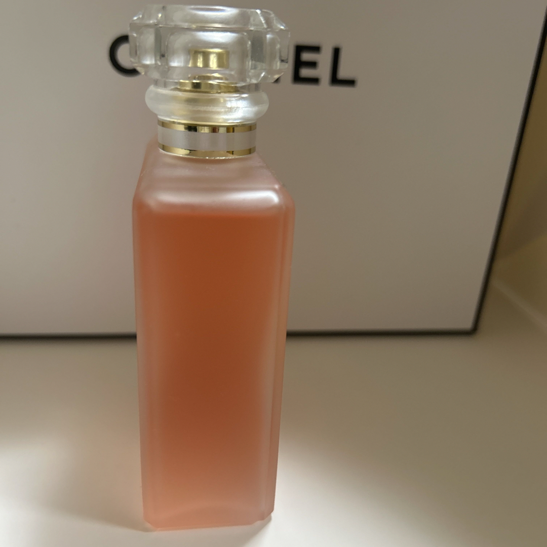 CHANEL(シャネル)のシャネルココマドモアゼルロープリヴェ（ヘア＆ボディミスト） コスメ/美容の香水(香水(女性用))の商品写真