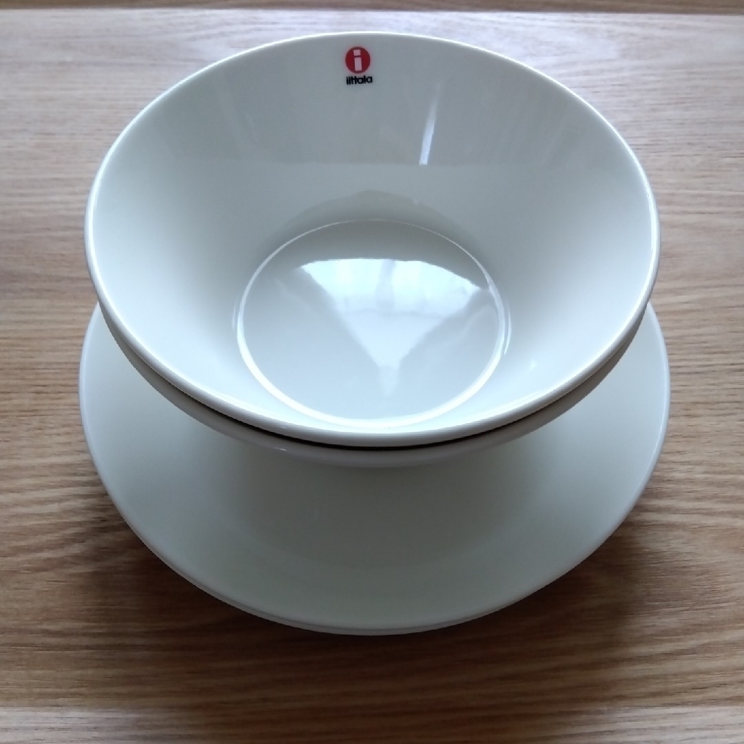 iittala(イッタラ)の箱付き　イッタラ　4点セット インテリア/住まい/日用品のキッチン/食器(食器)の商品写真