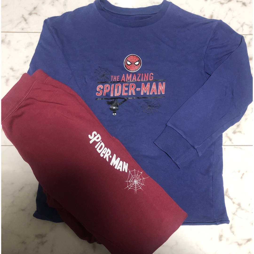 UNIQLO(ユニクロ)のユニクロ 150cm スパイダーマン パジャマ ウルトラストレッチ  キッズ/ベビー/マタニティのキッズ服女の子用(90cm~)(パジャマ)の商品写真