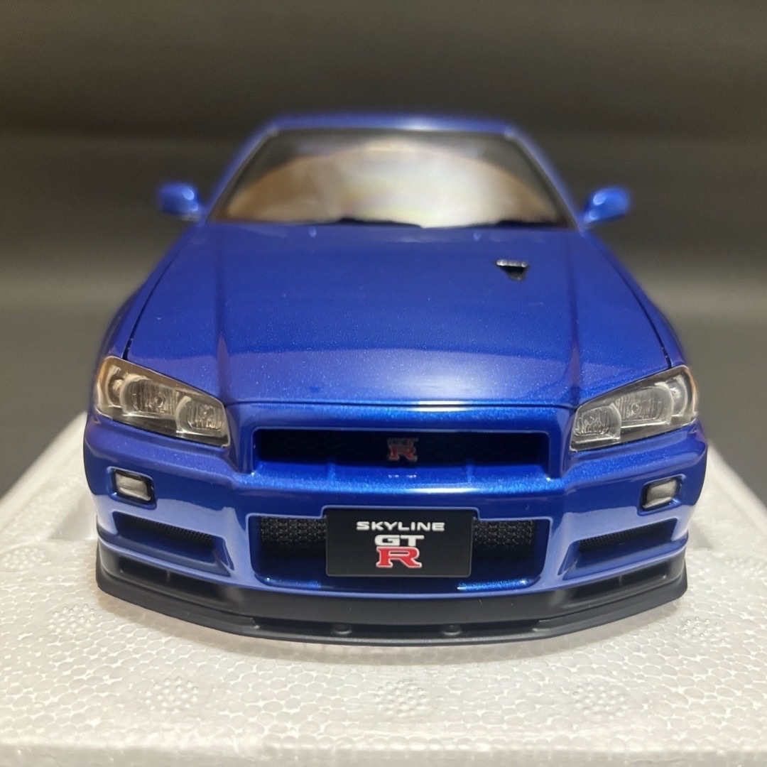 AUTOart(オートアート)のAUTOart NISSAN SKYLINE GT-R(R34) BBS  エンタメ/ホビーのおもちゃ/ぬいぐるみ(ミニカー)の商品写真