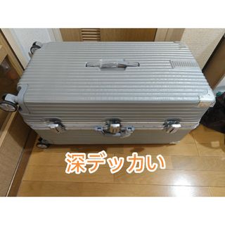 超大スーツケース大型シルバー  新品未使用(スーツケース/キャリーバッグ)