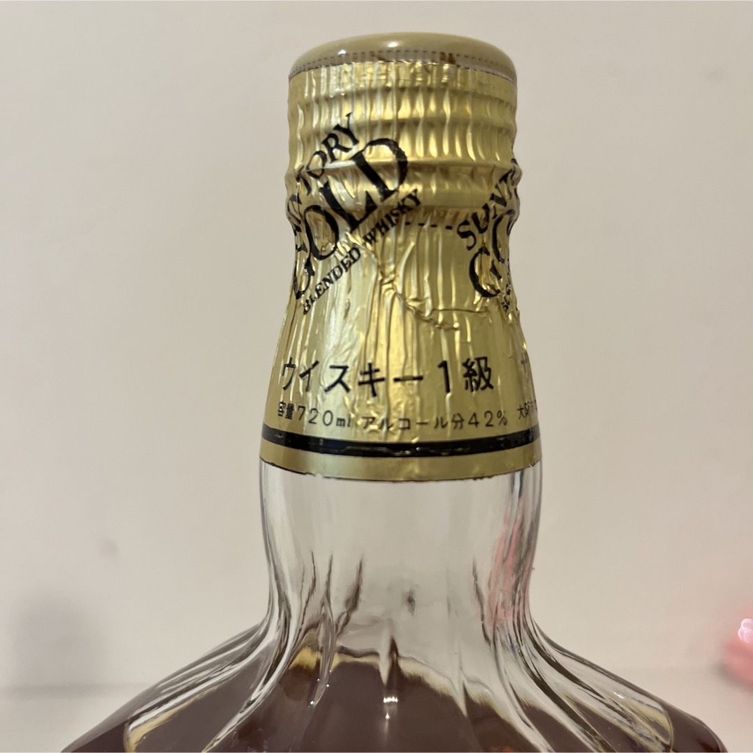 サントリー(サントリー)のサントリー　ゴールド　2本セット　1440ml 720ml 1級表記　古酒 食品/飲料/酒の酒(ウイスキー)の商品写真