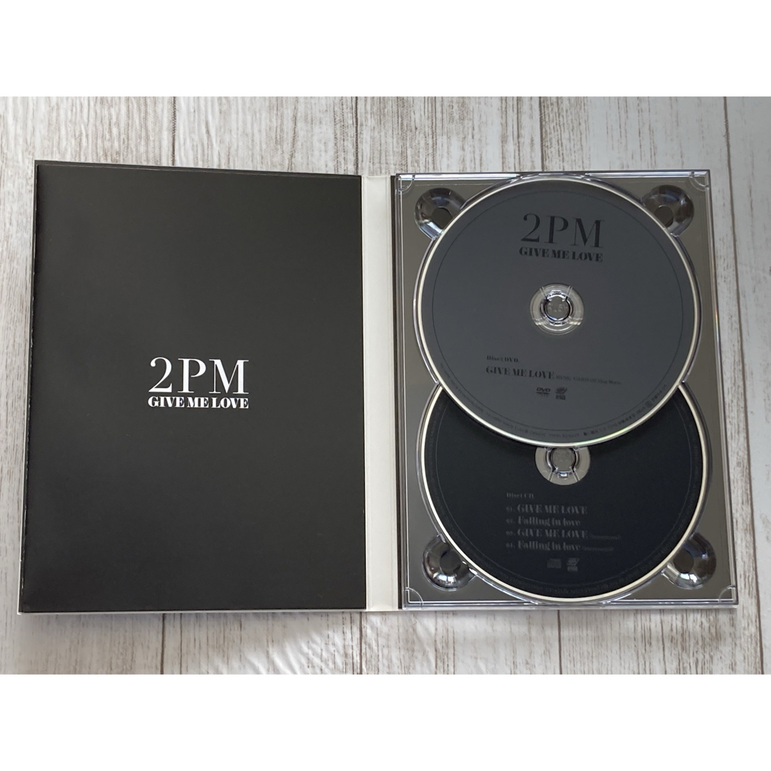 2PM(トゥーピーエム)のGIVE　ME　LOVE（初回生産限定盤B） エンタメ/ホビーのCD(K-POP/アジア)の商品写真