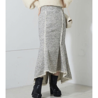 【新品未使用　定価9640円】サロンバイチコ　マーメイドスカート