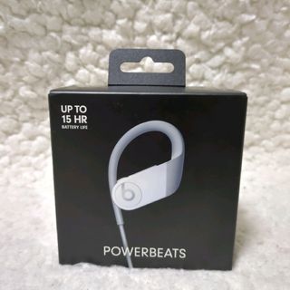 ビーツバイドクタードレ(Beats by Dr Dre)のBeats POWERBEATS WHITE　ワイヤレスイヤホン(ヘッドフォン/イヤフォン)