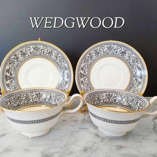 ウェッジウッド(WEDGWOOD)の美品★ウエッジウッド フロレンティーン ブラック カップ＆ソーサー ピオニー２客(食器)