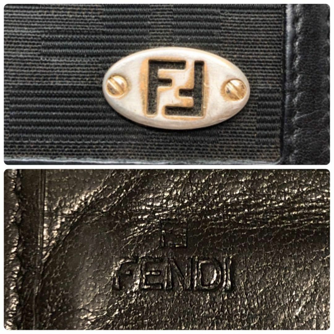 FENDI(フェンディ)の【極美品】フェンディ 二つ折り財布 ズッカ柄 PVC×レザー 長財布 小銭入れ レディースのファッション小物(財布)の商品写真