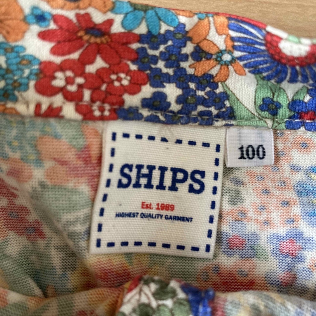 SHIPS KIDS(シップスキッズ)のシップス  キッズ　リバティワンピース　100 キッズ/ベビー/マタニティのキッズ服女の子用(90cm~)(ワンピース)の商品写真