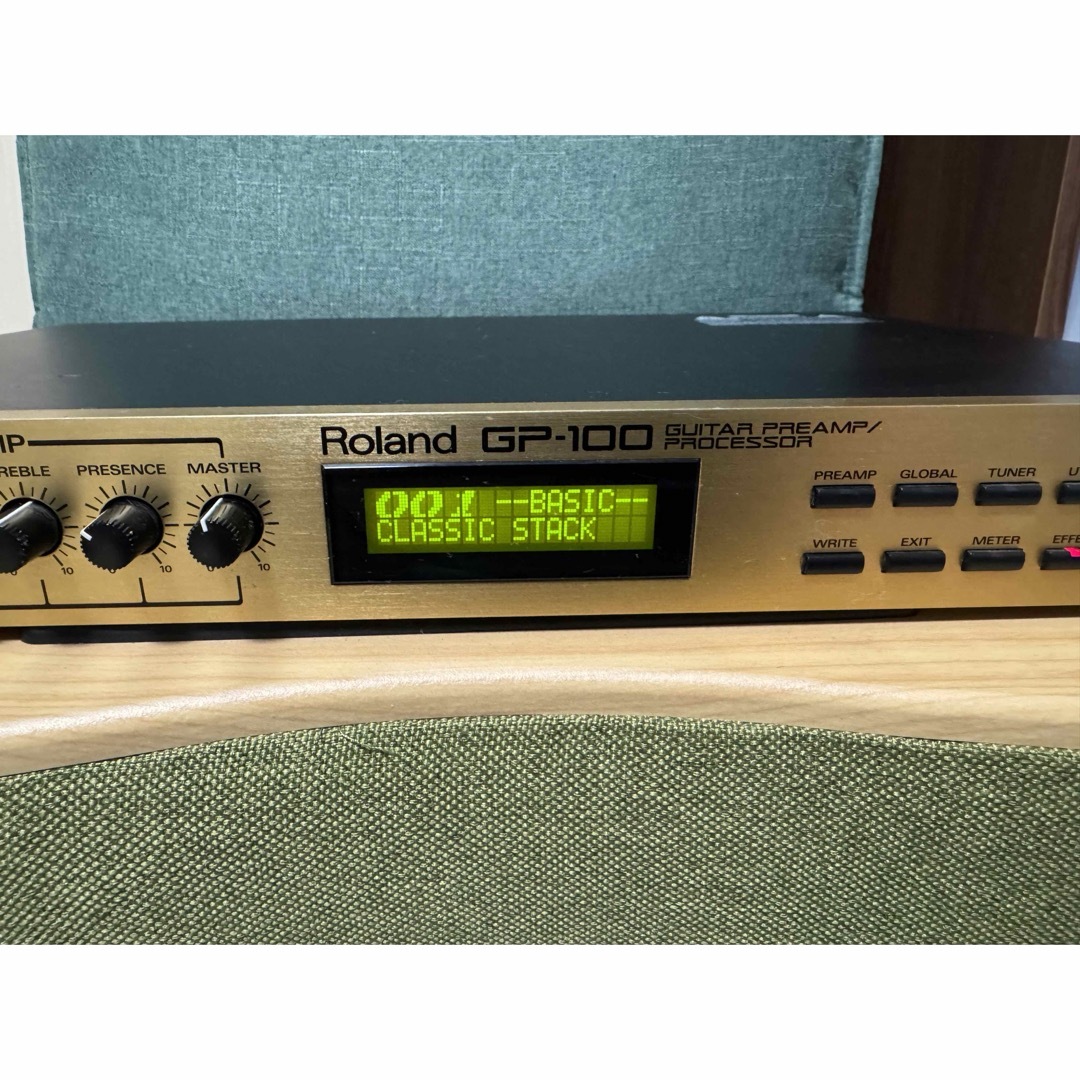 Roland(ローランド)のRoland GP-100 ギター プリアンプ マルチ エフェクター 楽器のレコーディング/PA機器(エフェクター)の商品写真