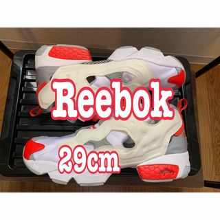 リーボック(Reebok)の【値下げ中・着用2回のみ】Reebok・リーボック／インスタポンプフューリー(スニーカー)