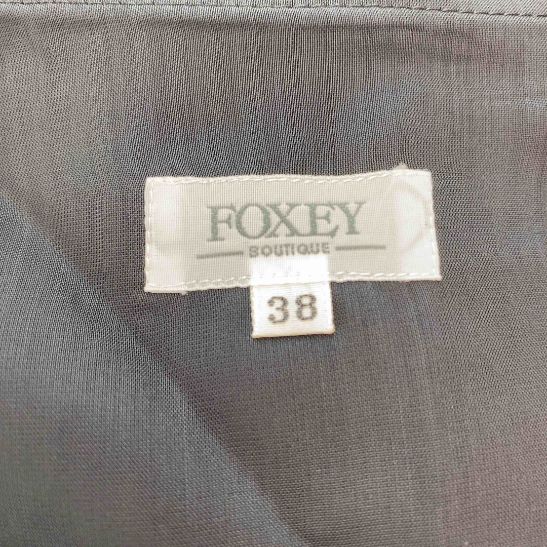 FOXEY(フォクシー)のFOXEY フォクシー  レディース  ひざ丈スカート　毛100％　黒　フレア レディースのスカート(ひざ丈スカート)の商品写真