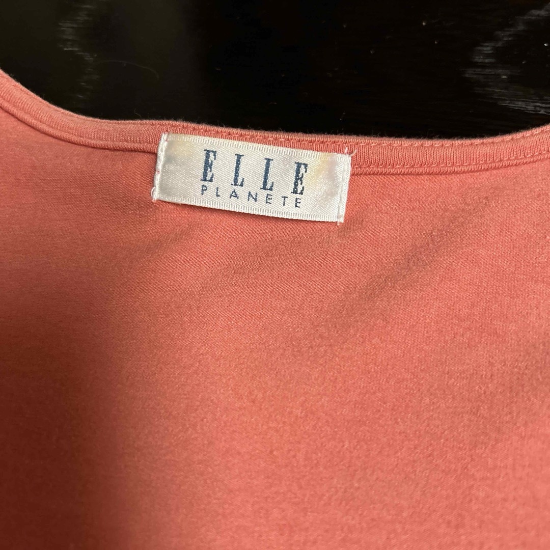 ELLE(エル)のELLE カットソウ　40サイズ　 レディースのトップス(カットソー(長袖/七分))の商品写真