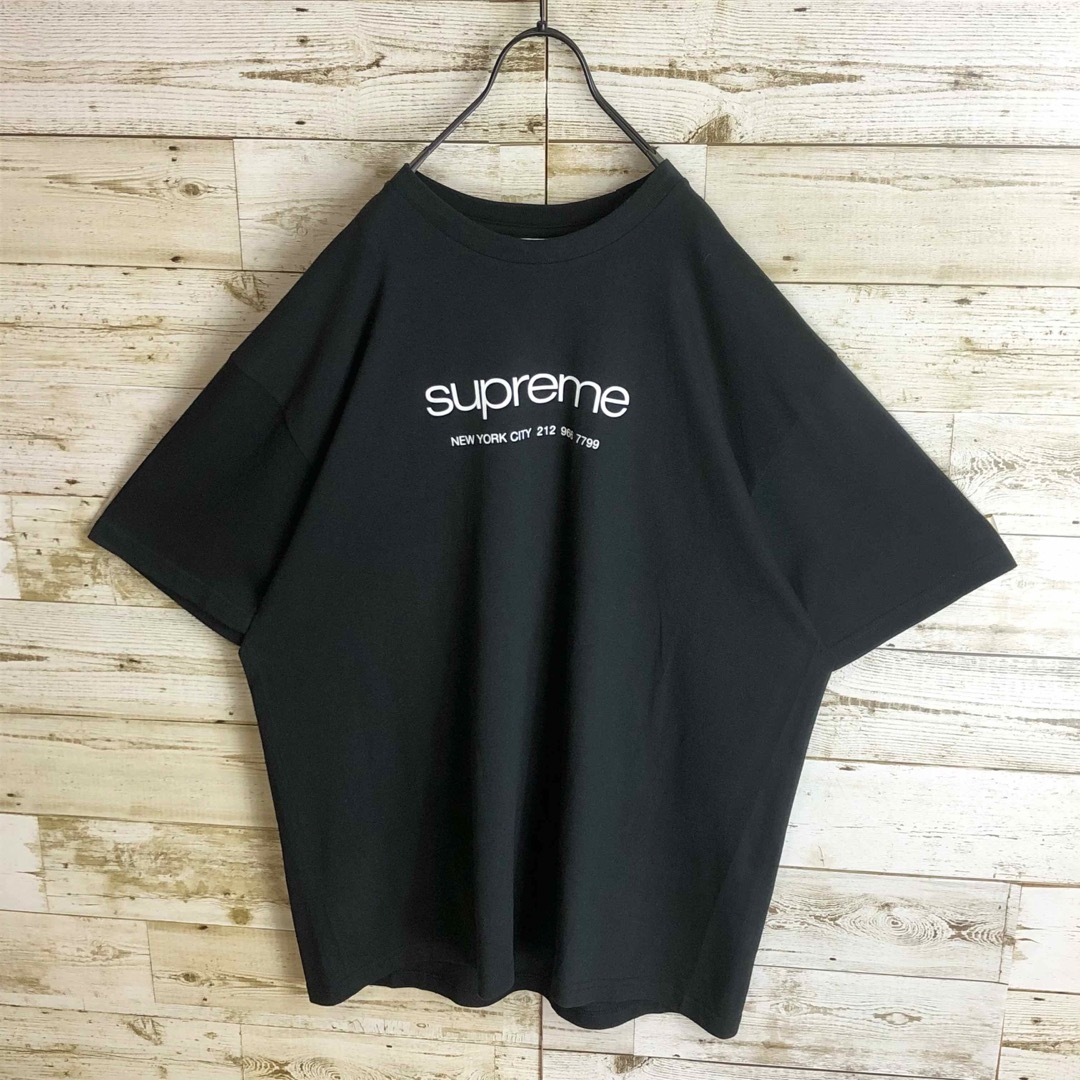 Supreme(シュプリーム)の即完売 Supreme シュプリーム tシャツ ビック センター ロゴ入り メンズのトップス(Tシャツ/カットソー(半袖/袖なし))の商品写真