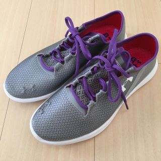 アンダーアーマー(UNDER ARMOUR)の【未使用】アンダーアーマー★シューズ(スニーカー)