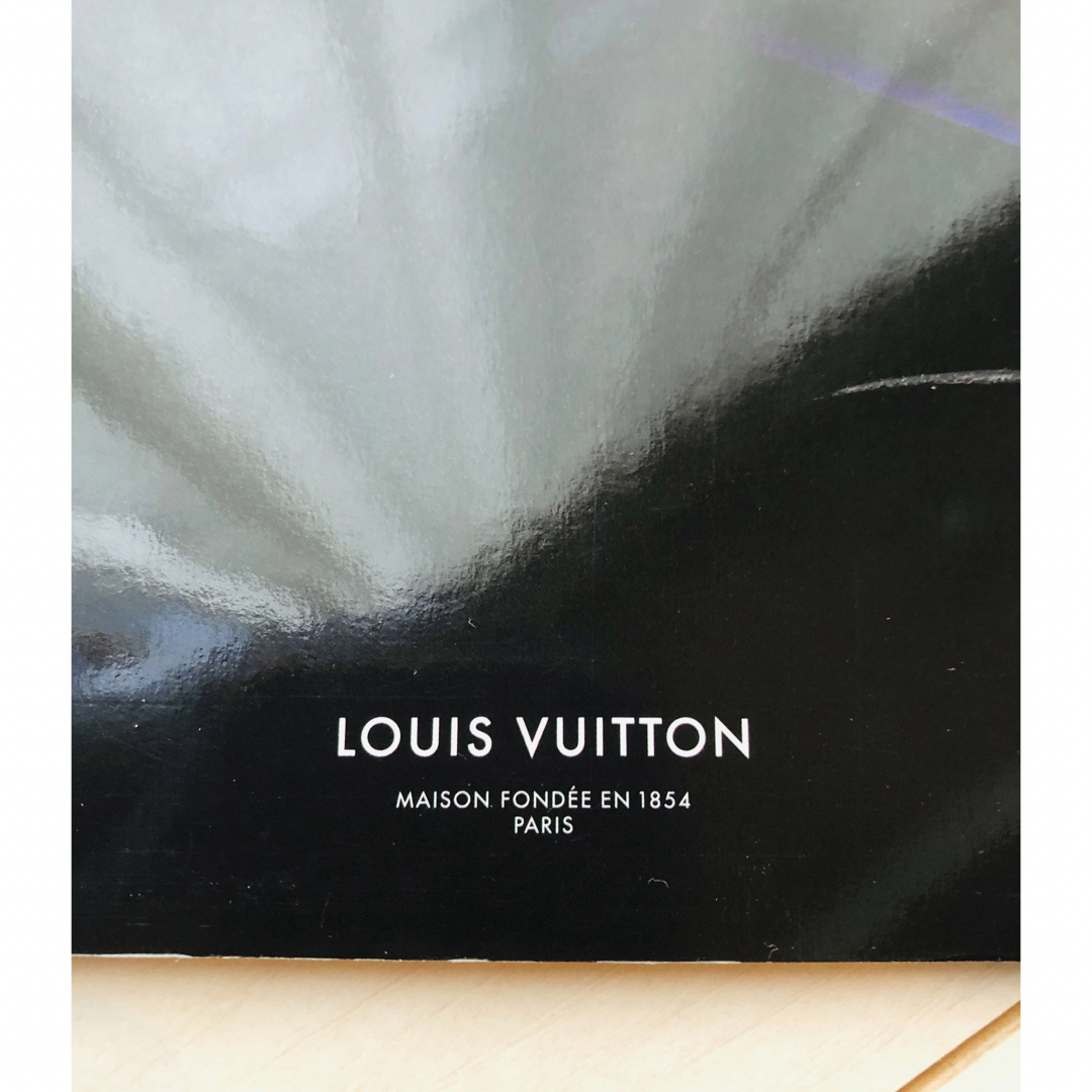 LOUIS VUITTON(ルイヴィトン)のルイヴィトン　カタログ エンタメ/ホビーの雑誌(ファッション)の商品写真