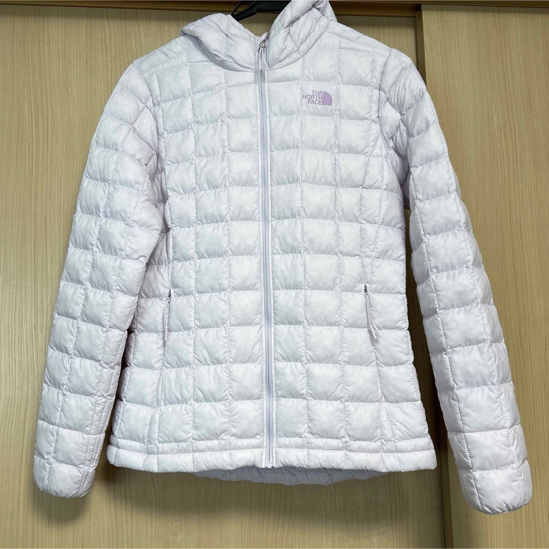 THE NORTH FACE(ザノースフェイス)のTHE NORTH FACE ダウンジャケット レディースのジャケット/アウター(ダウンジャケット)の商品写真