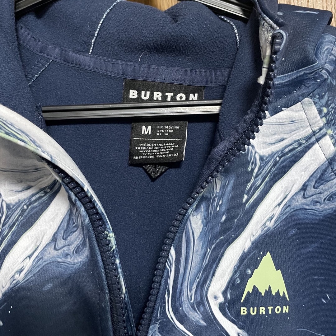 BURTONの上着 キッズ/ベビー/マタニティのキッズ服男の子用(90cm~)(ジャケット/上着)の商品写真
