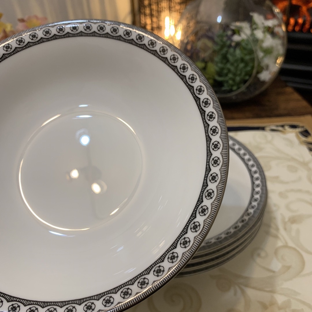 WEDGWOOD - 未使用 ウェッジウッド ユーランダー コントラスト WEDGWOOD - 未使用 ウェッジウッド ユーランダー コントラスト