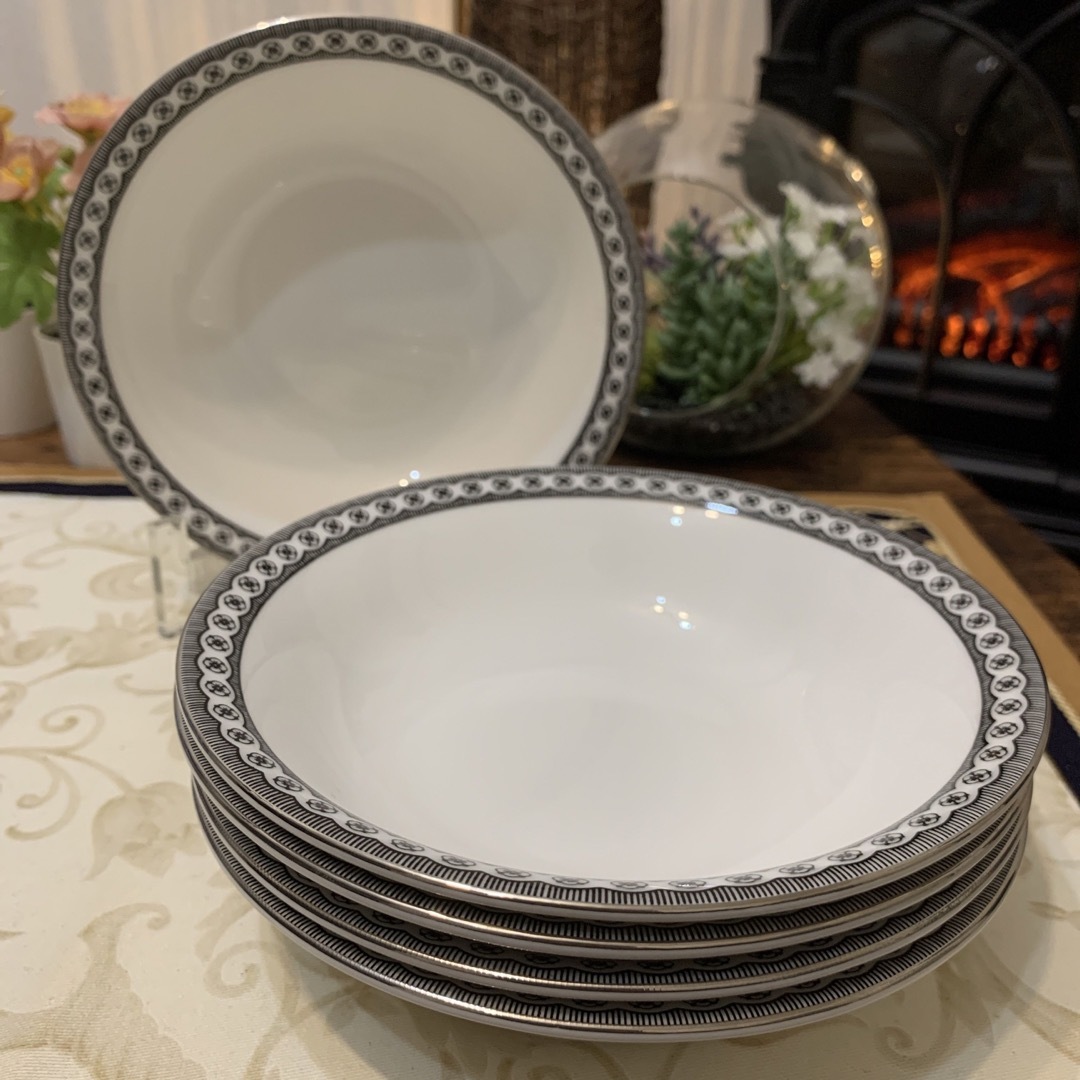 WEDGWOOD - 未使用 ウェッジウッド ユーランダー コントラスト WEDGWOOD - 未使用 ウェッジウッド ユーランダー コントラスト