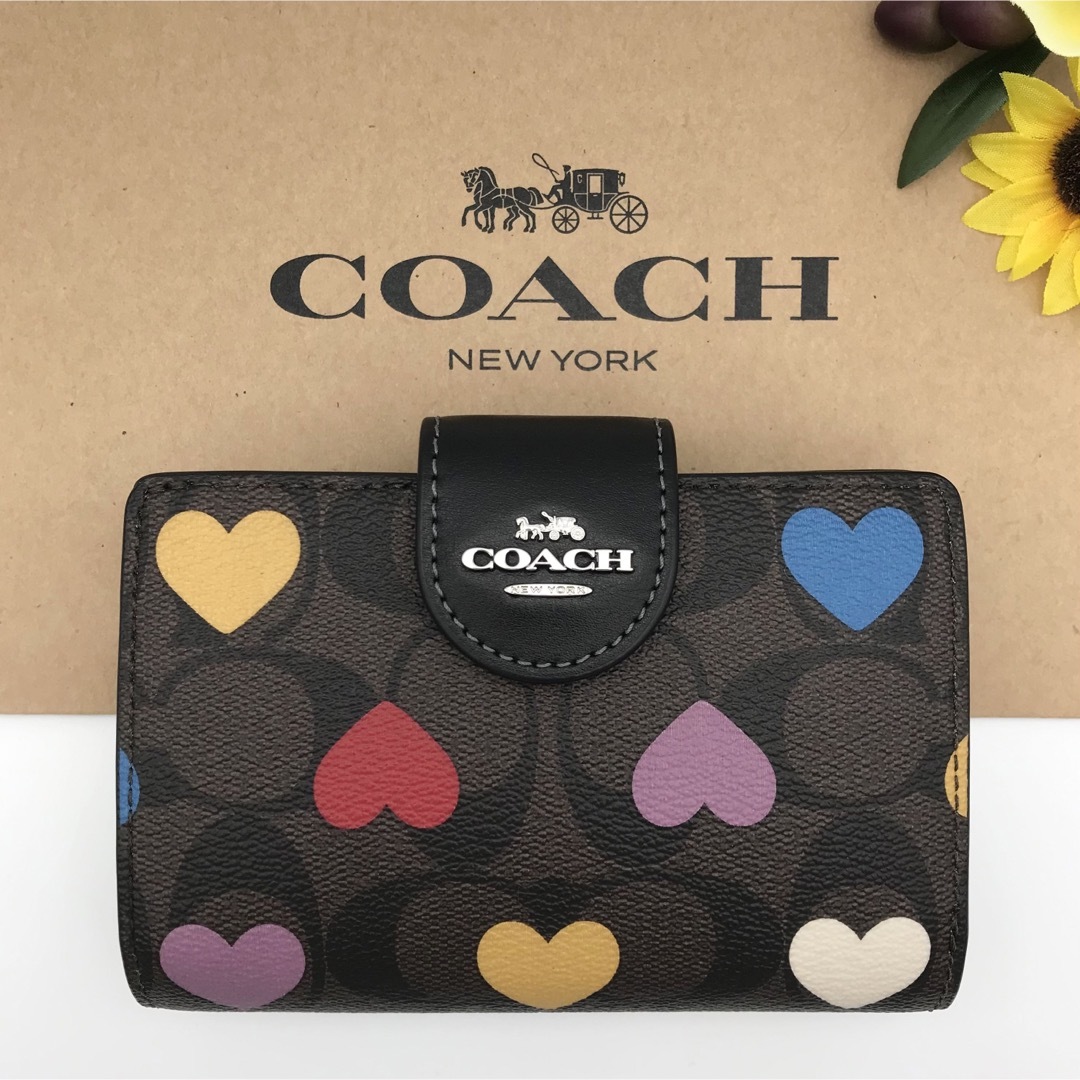 COACH ★大人気★ ミディアムコーナージップウォレット ハートプリント 新品 | フリマアプリ ラクマ