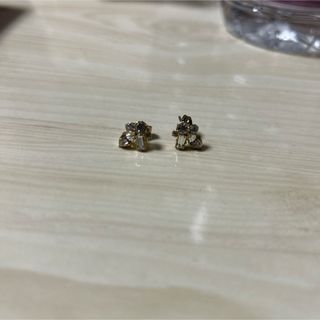 ピアス(ピアス)