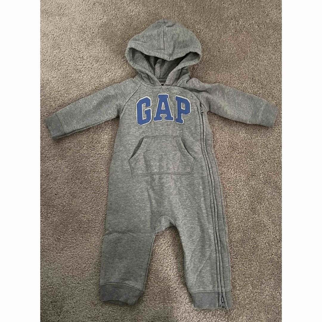 babyGAP(ベビーギャップ)のBaby Gap ベビー　カバーオール　ロンパース キッズ/ベビー/マタニティのベビー服(~85cm)(カバーオール)の商品写真