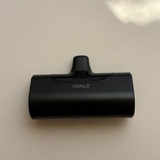 iWALK モバイルバッテリー 超小型 iPhone 4500mAh(バッテリー/充電器)