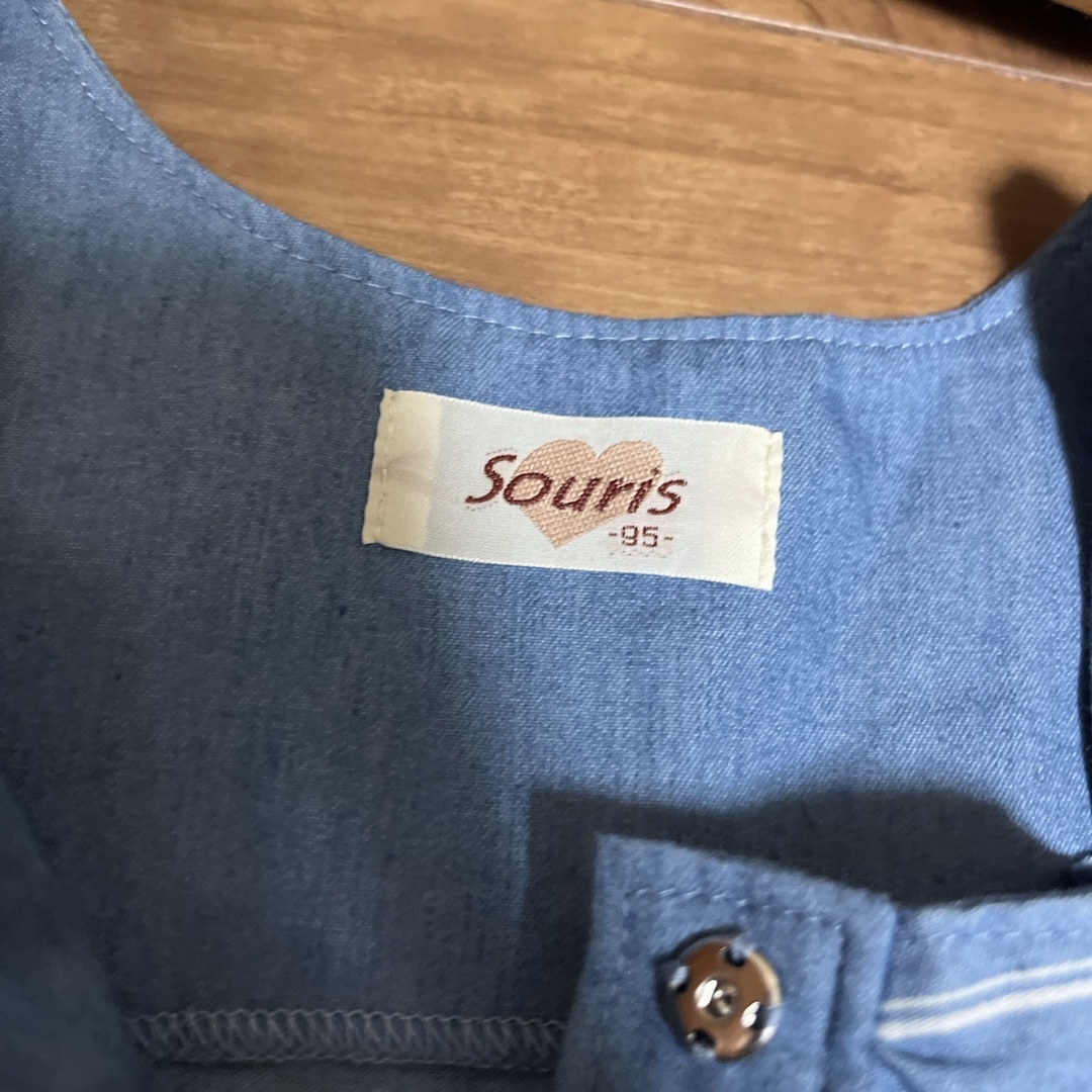 Souris(スーリー)の女の子　95サイズ　ワンピース キッズ/ベビー/マタニティのキッズ服女の子用(90cm~)(ワンピース)の商品写真