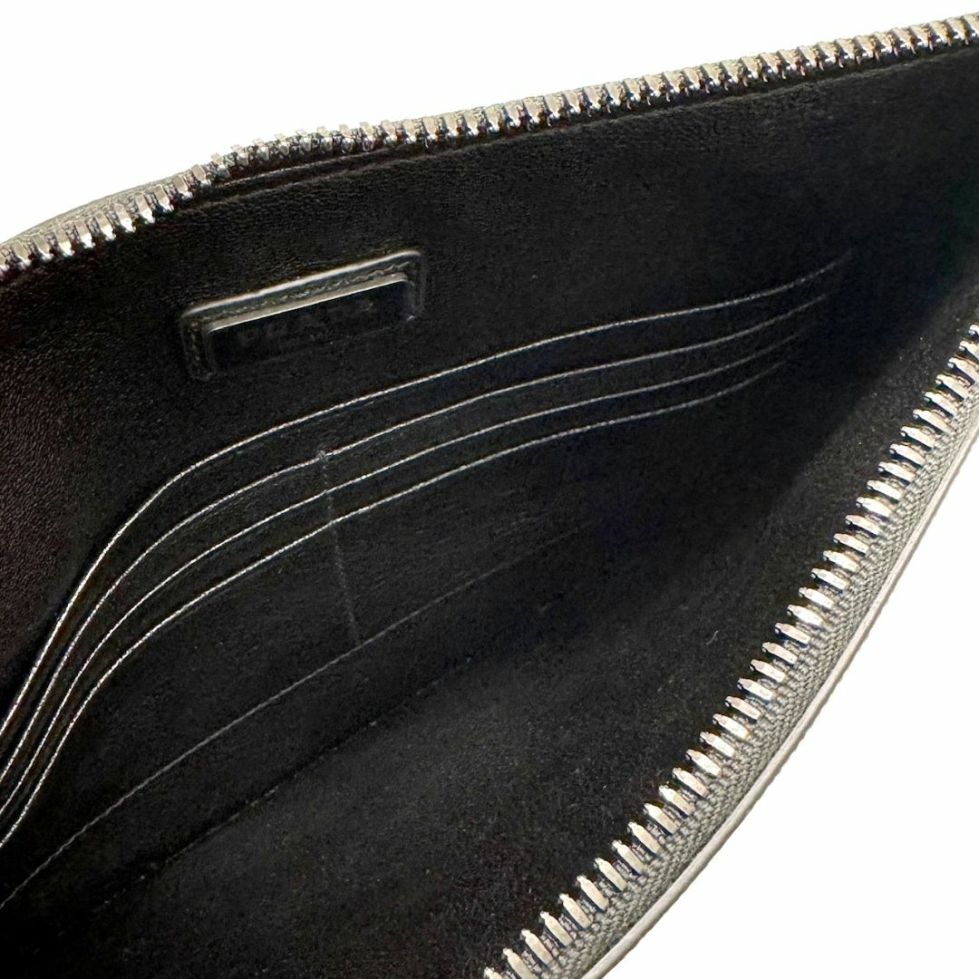 PRADA(プラダ)のPRADA プラダ サフィアーノ 2NH005 クラッチバッグ セカンドバッグ ロゴ レザー メンズ メンズのバッグ(セカンドバッグ/クラッチバッグ)の商品写真