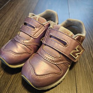 ニューバランス(New Balance)のnew balance　ニューバランス　15.5 メタリックピンク(スニーカー)