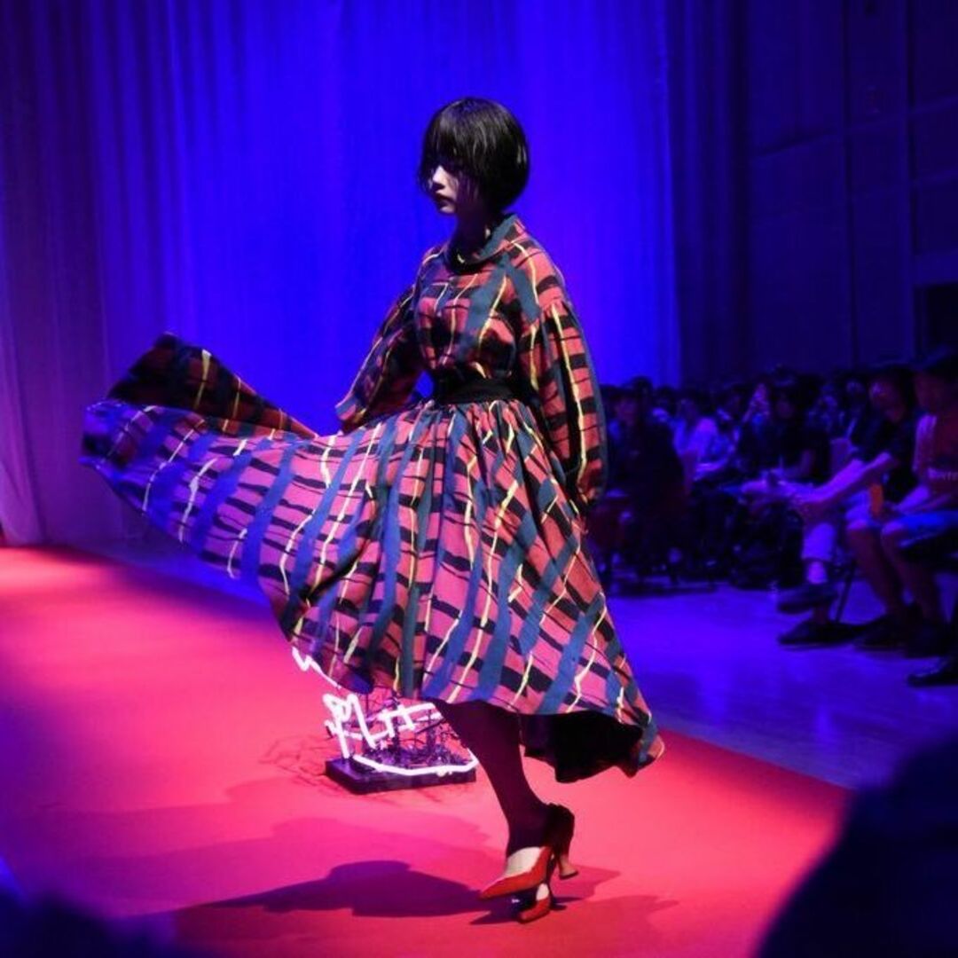 hazama ハザマ 18AW 正義か悪か、歪に駆けるチェックの hazama ハザマ 18AW 正義か悪か、歪に駆けるチェックの
