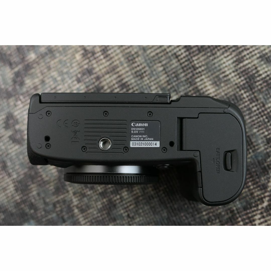 Canon - 【値下・美品】Canon EOS R5 + おまけの通販 by E's Canon - 【値下・美品】Canon EOS R5 + おまけの通販 by E's