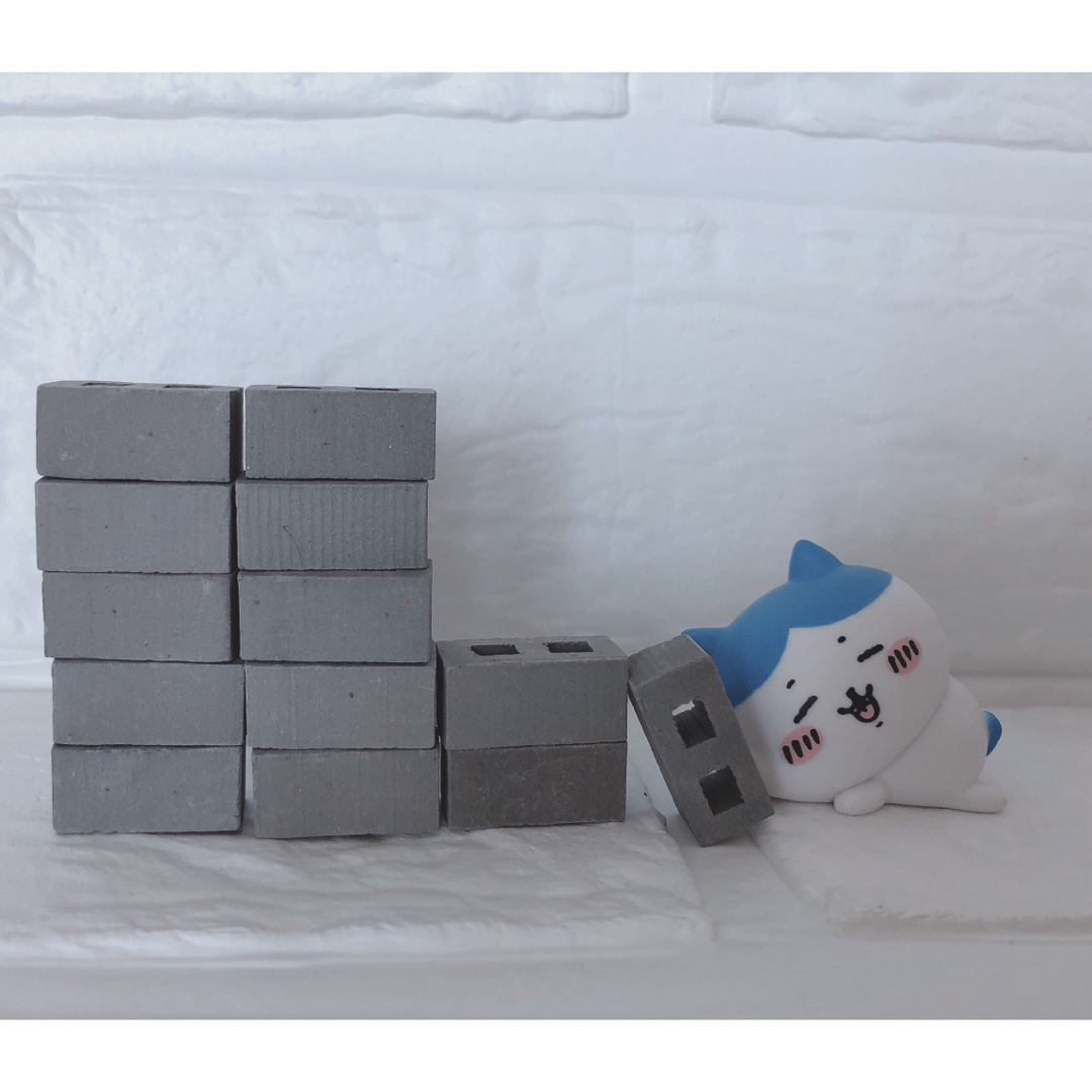 【30個】ミニチュアレンガ ブロック 赤   デコパーツ ジオラマ れんが 工作 ハンドメイドの素材/材料(各種パーツ)の商品写真