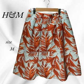 エイチアンドエム(H&M)の美品　H&M パターンスカート　膝丈スカート　フレア　M(ひざ丈スカート)