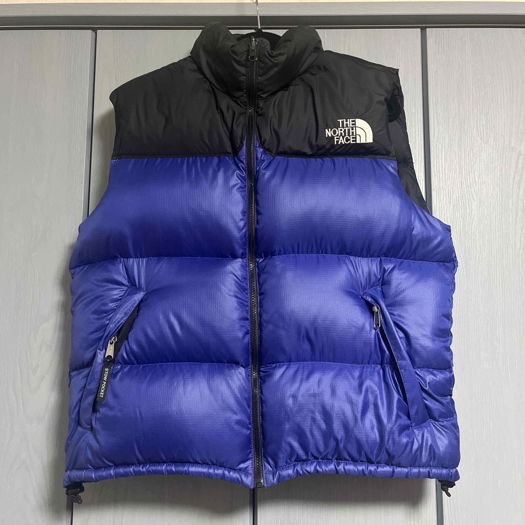 THE NORTH FACE(ザノースフェイス)のTHE NORTH FACEノースフェイス ヌプシ ダウンベスト  メンズのジャケット/アウター(ダウンベスト)の商品写真