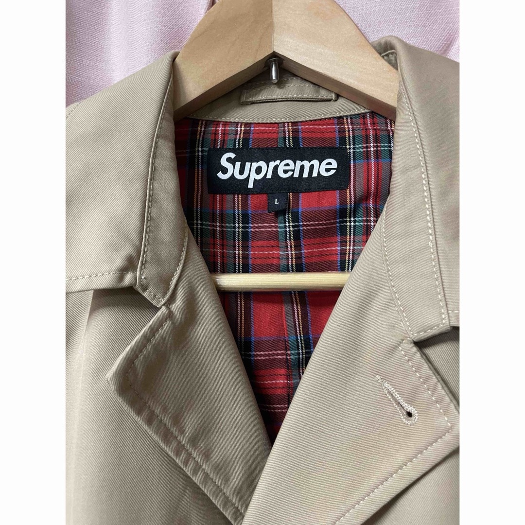 Supreme(シュプリーム)のsupreme コート メンズのジャケット/アウター(トレンチコート)の商品写真