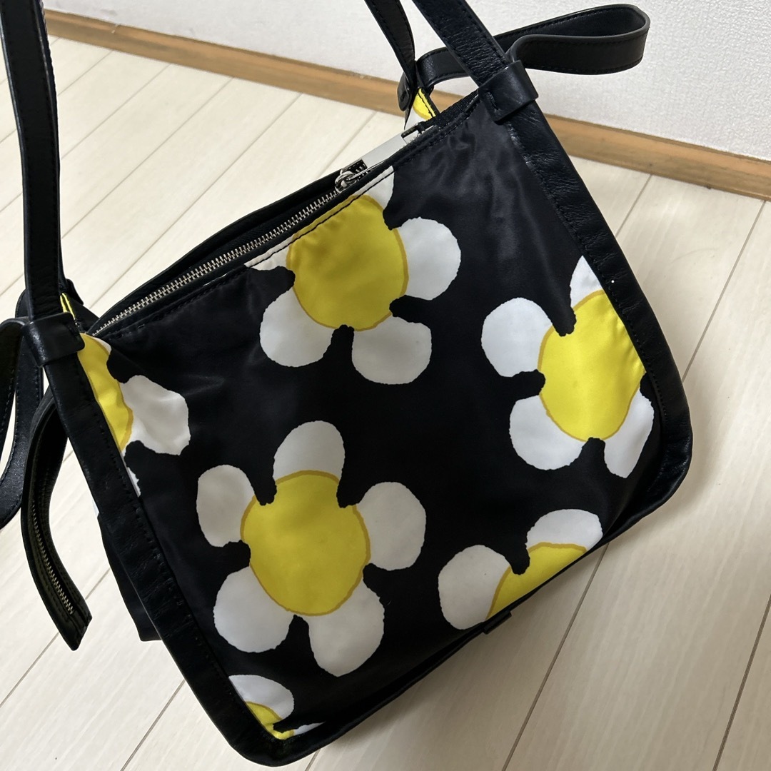 MARC JACOBS(マークジェイコブス)のマークジェイコブス　トートバッグ レディースのバッグ(トートバッグ)の商品写真