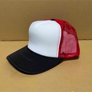 オットーキャップ(OTTO CAP)のOTTOメッシュキャップ☆スリートーンカラー☆黒白赤☆ブラック&ホワイト&レッド(キャップ)