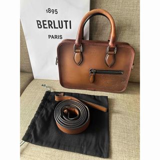 ベルルッティ(Berluti)の定価42万円 ベルルッティ アンジュール ガリバー ショルダーバッグ 希少型(ショルダーバッグ)